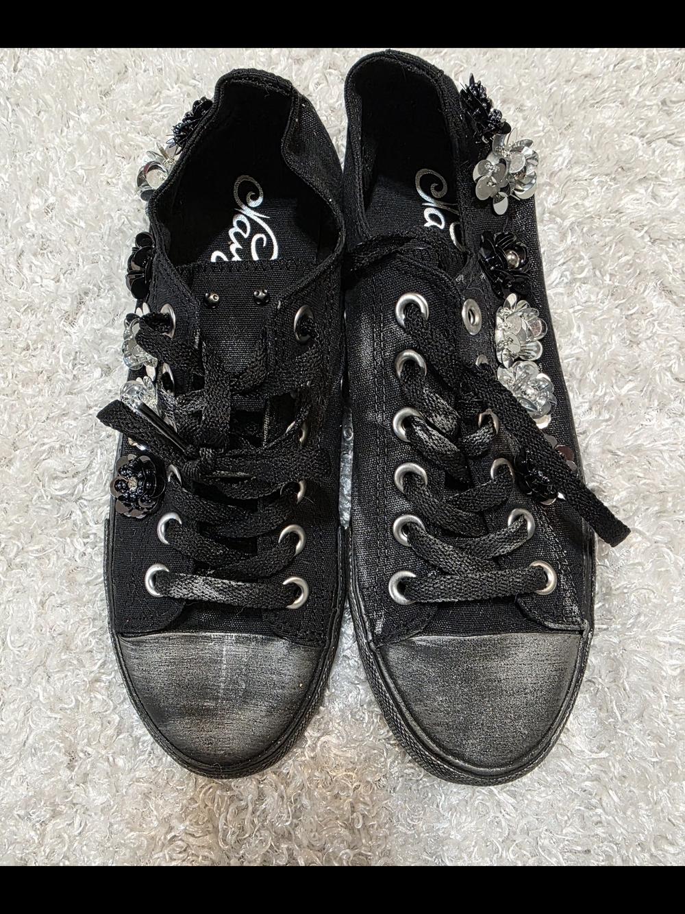naughty monkey Black Embellished Floral Crystal Lace-Up Sneakers